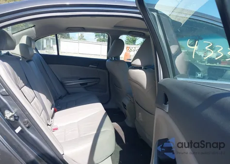 2010 Honda Accord 3.5 Ex-L z USA, uszkodzony, nr VIN 1HGCP3F88AA015222